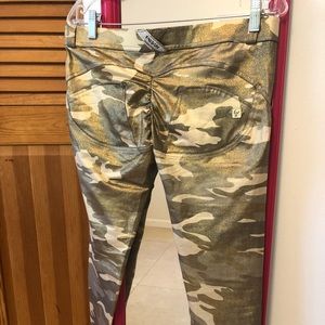 Brand new Freddy pants